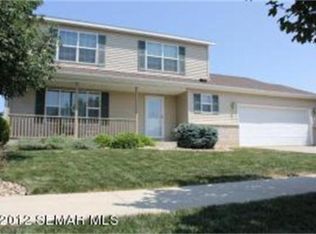 3693 Nottingham Dr NW, Rochester, MN 55901