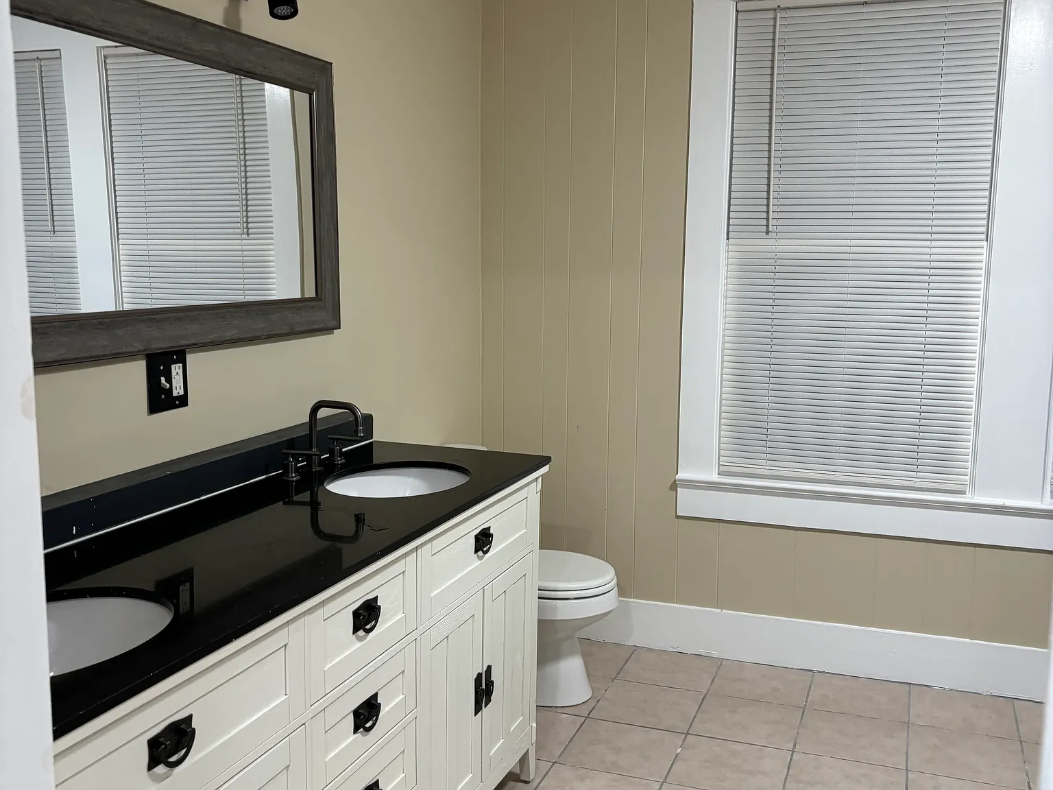 3 bed, 1671 sqft, $1,400 — Photo 2