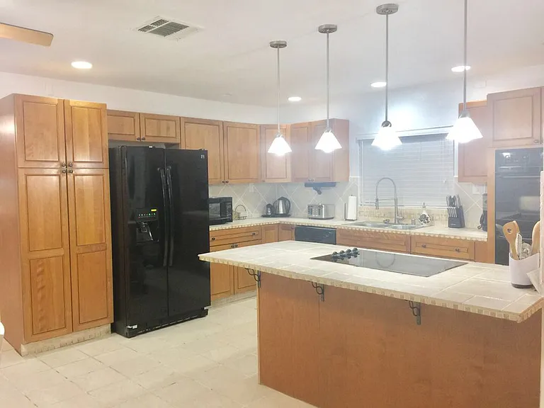Primrose Dr — Photo 11