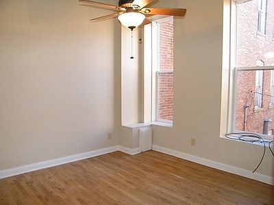 4th image of 109 S Main St