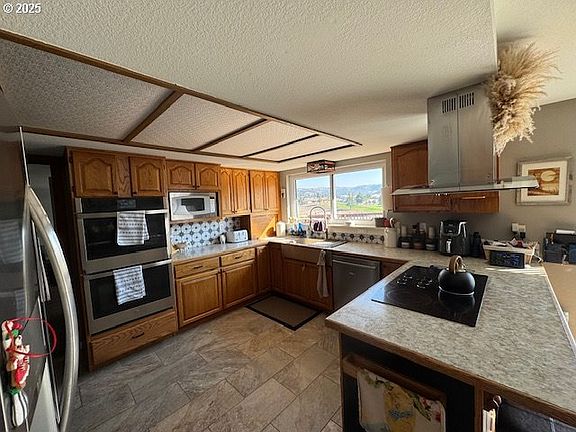 5th image of 27637 La Costa Rd