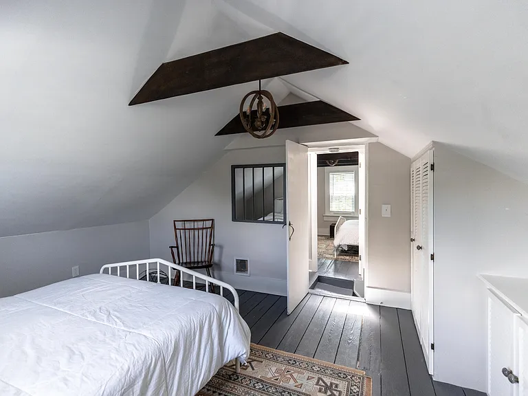 31 Warner St #2 — Photo 18