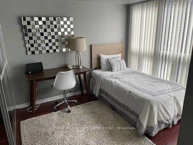 28 Hollywood Ave #1510 — Photo 8