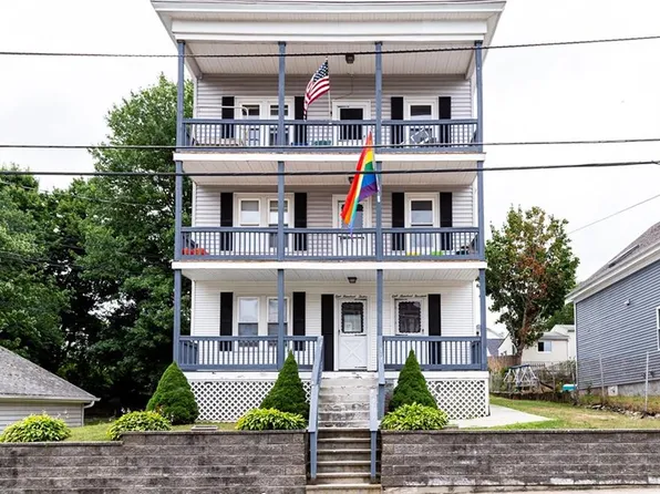 112 6th Ave, Woonsocket, RI 02895