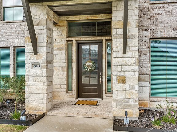 2nd image of 10043 Deidehban Dr