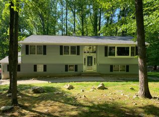 1 Crest Dr, Long Valley, NJ 07853