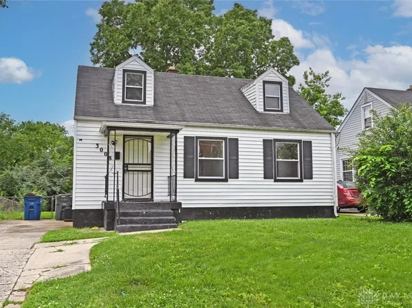 3008 Oakridge Dr, Dayton, OH 45417