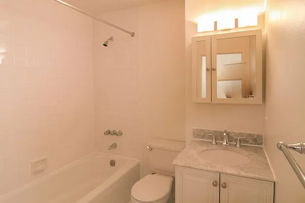 Rented by Horowitz Real Estate | media 63