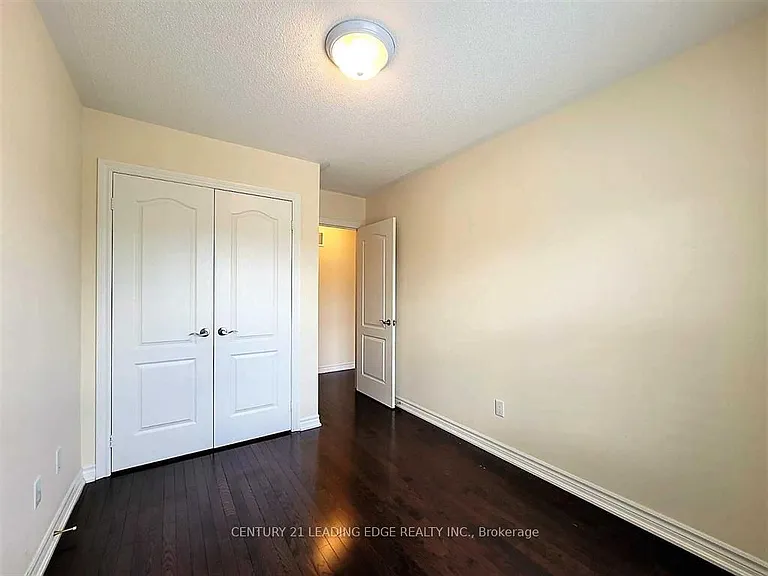 5 Vandaam Ln — Photo 16