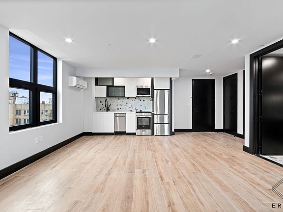 2nd image of 828 New York Ave APT 2D
