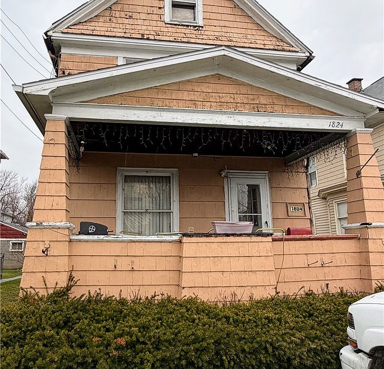1st image of 1824 Pierce Ave