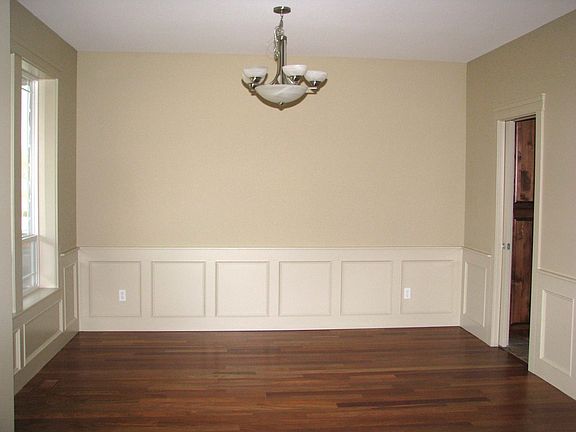 Formal Dining