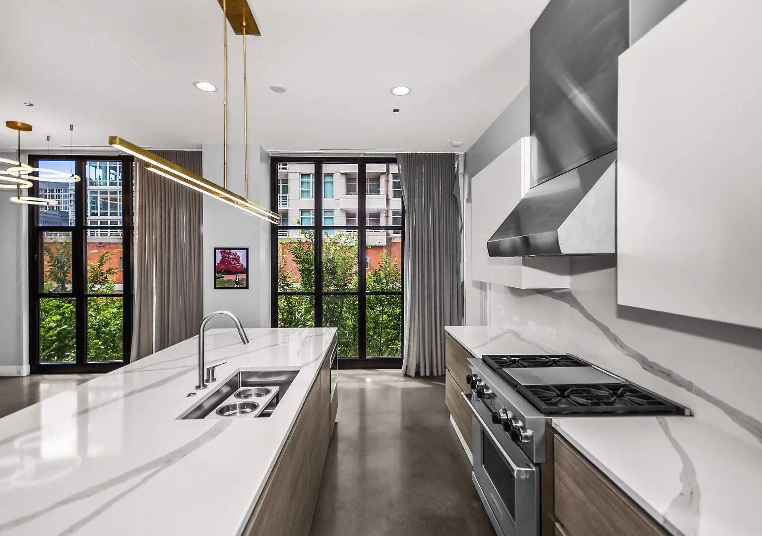 2 bed, 2.5 bath, 1605 sqft, $7,500 — Photo 3