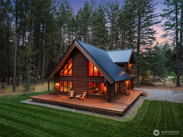 65 Mazama Pines Lane, Mazama, WA 98833