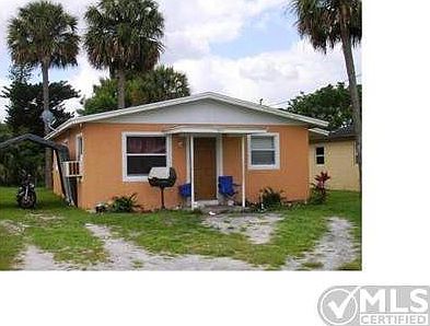 1st image of 1011 Avenue H #H