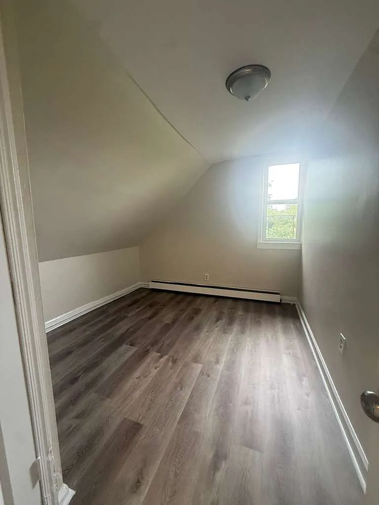 2 bed, $1,450 — Photo 4