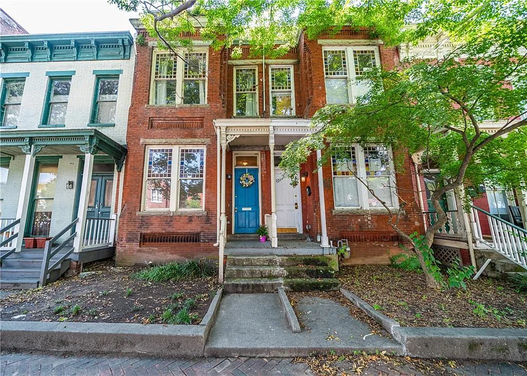 5 bed, 2248 sqft, $700 — Photo 1
