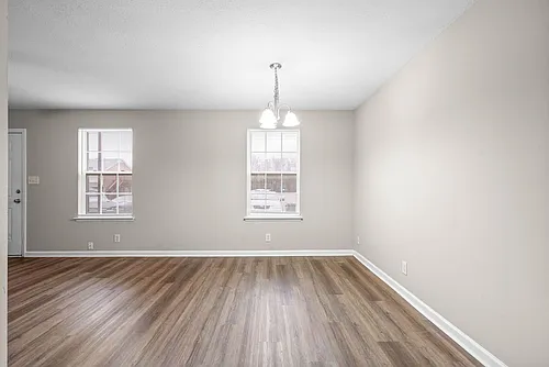 Northeast Dr -3884 Photo 1