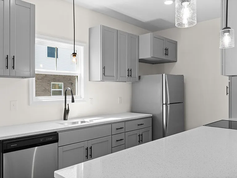 Alto Luxury Townhomes — Photo 15