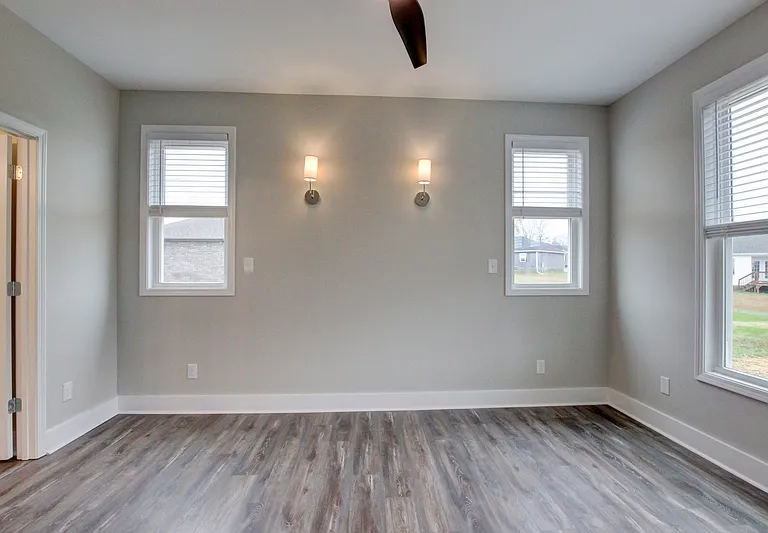128 Riverbend Dr — Photo 63