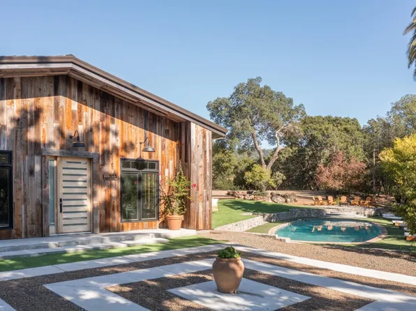 555 Crest Way, Sonoma, CA 95476