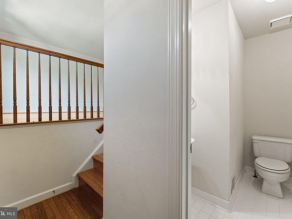 4th image of 14730 Winterfield Ct