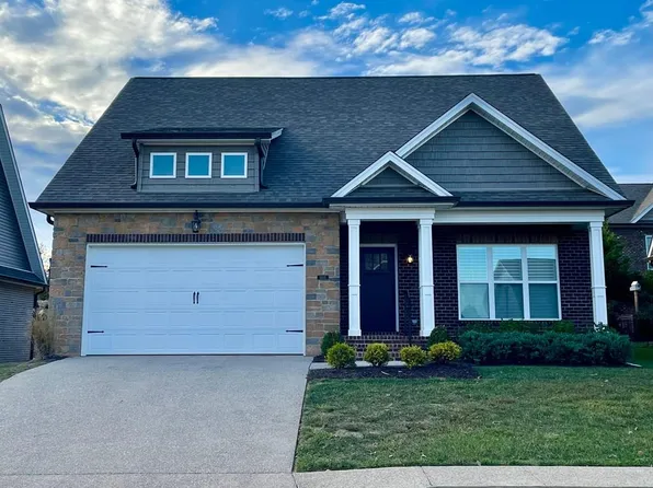 1103 Cross Pointe Dr, Cookeville, TN 38506