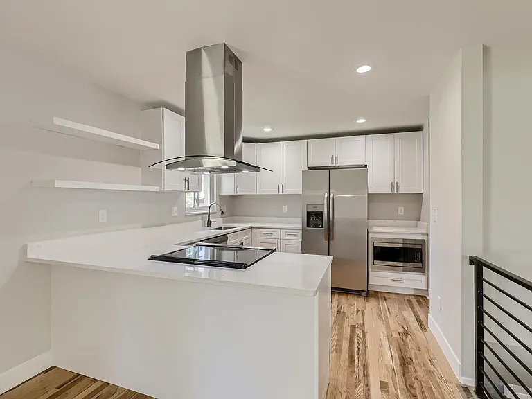 3064 S Winona Ct — Photo 9