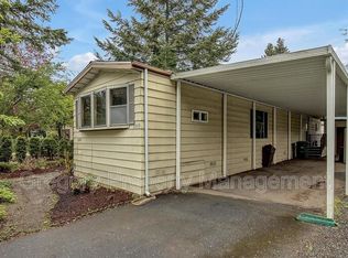 19505 129th Ave NE, Kenmore, WA 98011