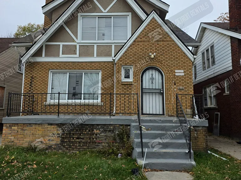 14375 Coyle St — Photo 2