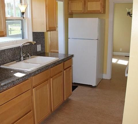 4th image of 4035 11th Ave NW