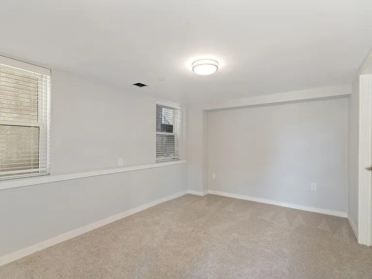 4649 Umbria St #101 — Photo 20