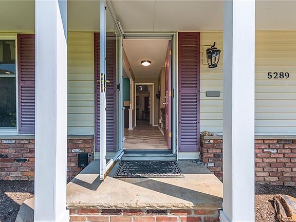 2nd image of 5289 Ashwood Dr