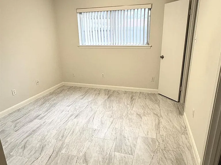 3110 Springhill Dr — Photo 47