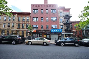 462 52nd Street