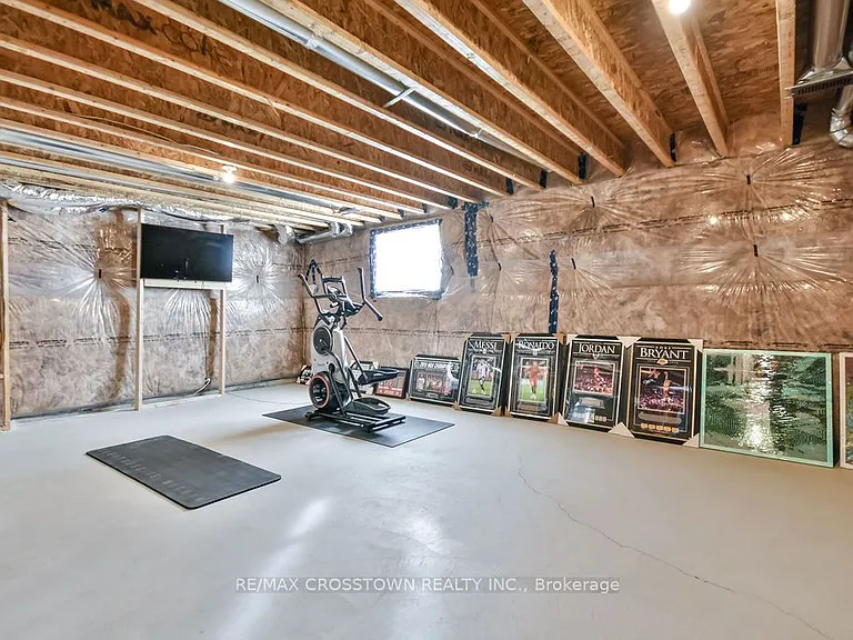 104 Shepherd Dr — Photo 37