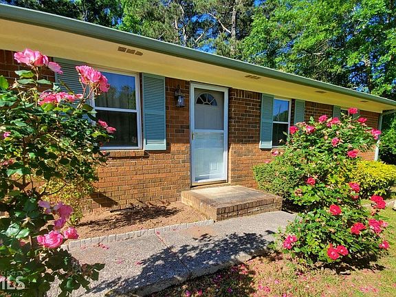 2nd image of 4909 Merlin Dr #0