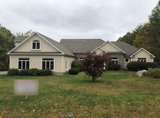 4 Highwood Xing, Burlington, CT 06013