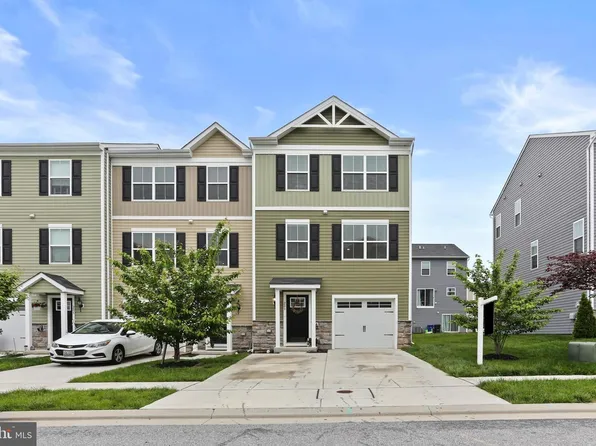 209 Sheridan St, Taneytown, MD 21787