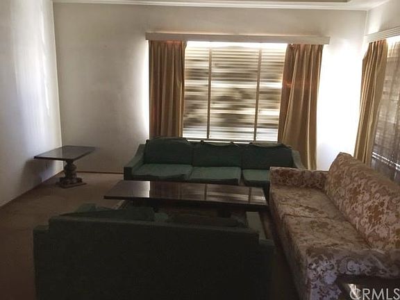 2nd image of 1316 N Fries Ave