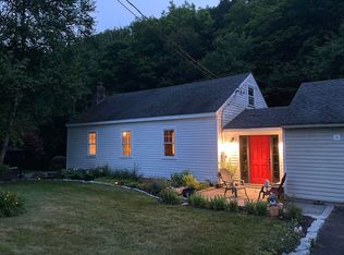 877 Washington Rd, Woodbury, CT 06798