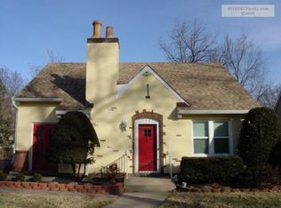 7601 Oak St, Kansas City, MO 64131