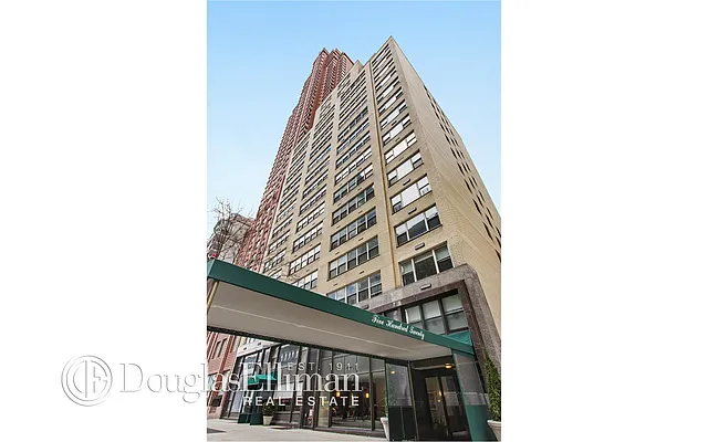 Sold by Douglas Elliman | media 19