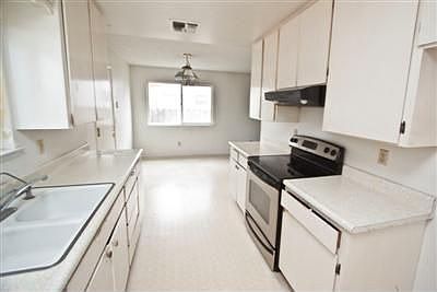 2nd image of 4213 Windgate Dr