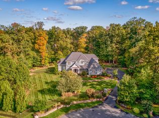 500 Seneca Green Way, Great Falls, VA 22066