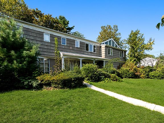 5th image of 51 Hummingbird Dr