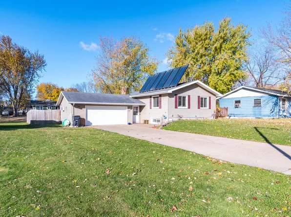 1317 Lincoln AVENUE, Tomah, WI 54660