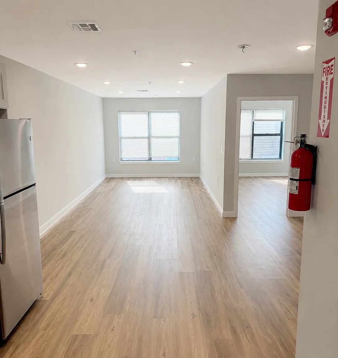 1 bed, $1,800 — Photo 3