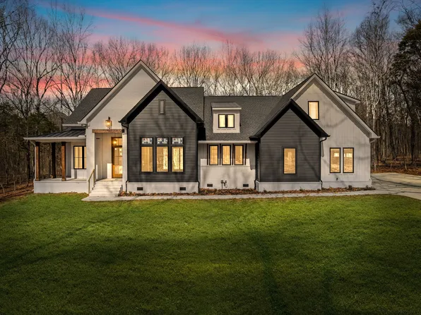 2169 Saint Johns Rd, Lascassas, TN 37085