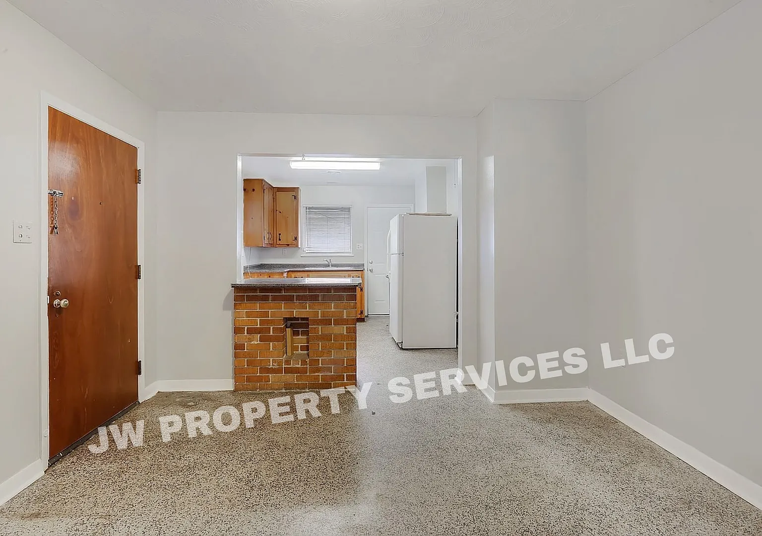 124 Lake Ave — Photo 4
